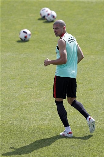 Pepe still an injury worry for Portugal