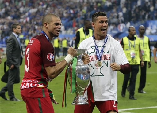 Hardman Pepe sheds tears of joy at Euro 2016 final