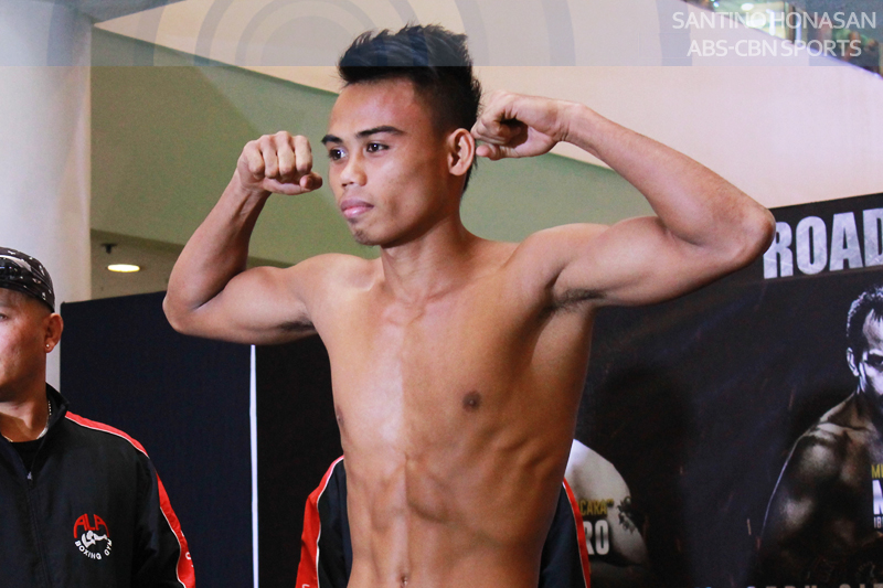 Rising star Jeo Santisima resigns a longterm deal with ALA Promotions