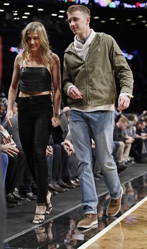 Tennis player Bouchard pays off Super Bowl bet with date