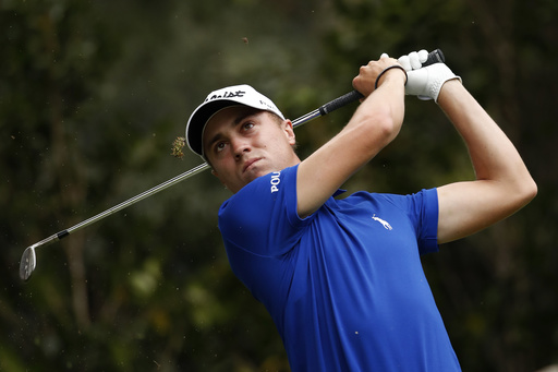 Justin Thomas makes an ace and takes lead in Mexico