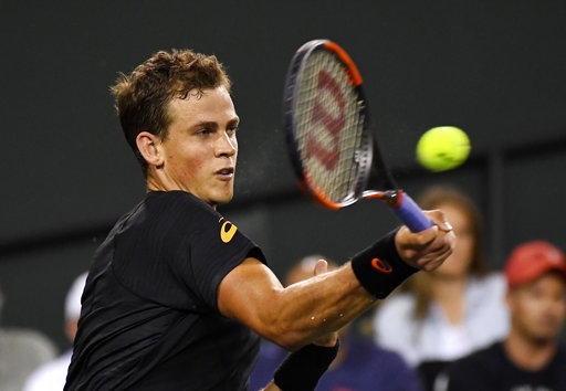 No. 1 Murray stunned by Canada's Pospisil at Indian Wells