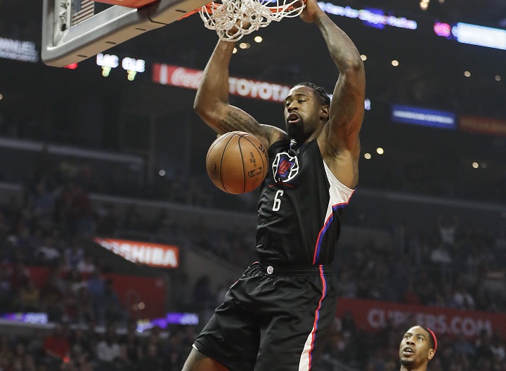 Clippers beat down Cavaliers minus James, Irving, Love