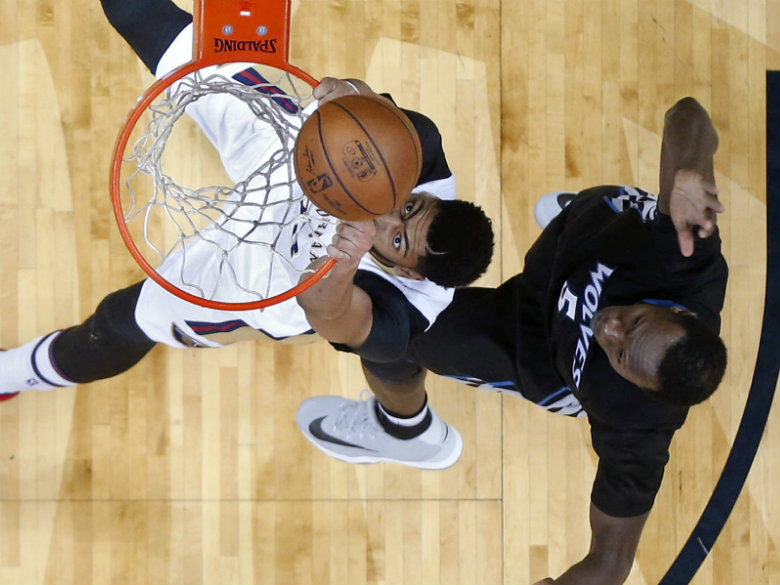 Davis leads Pelicans past Timberwolves, 123-109