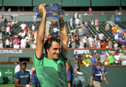 Federer beats Wawrinka for tying 5th Indian Wells title