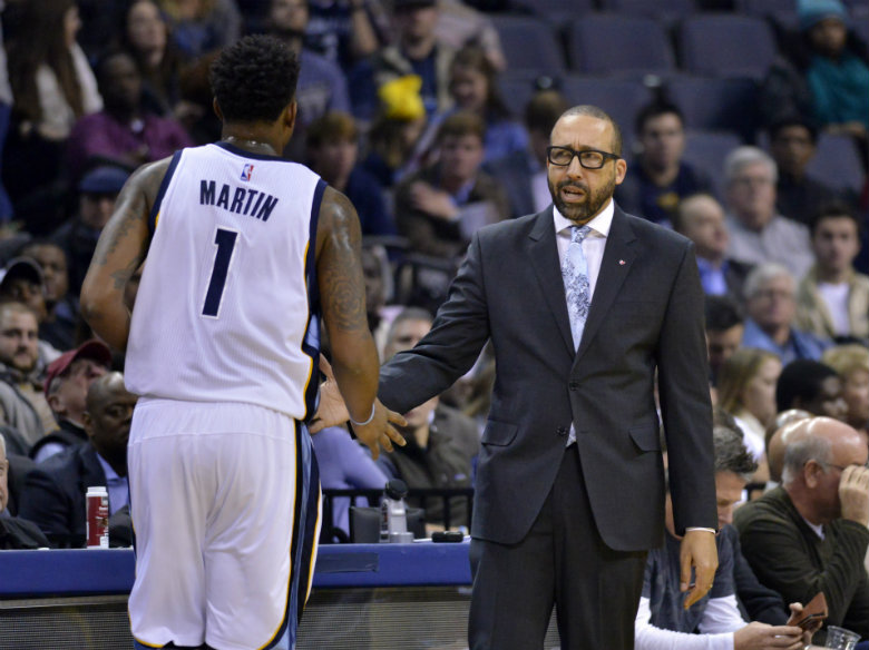 NBA fines Grizzlies' Fizdale $30,000 for officiating rant