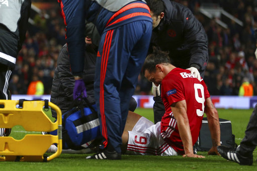 Ibrahimovic joins lengthening injury list at Man United