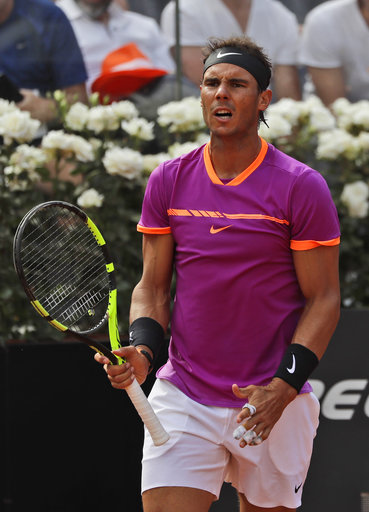 Nadal's winning streak on clay ends, Venus loses in Rome