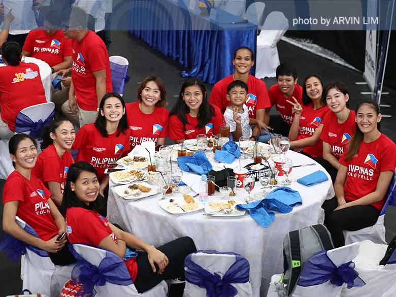 Pinay spikers fly to Japan for a 17-day training camp Monday