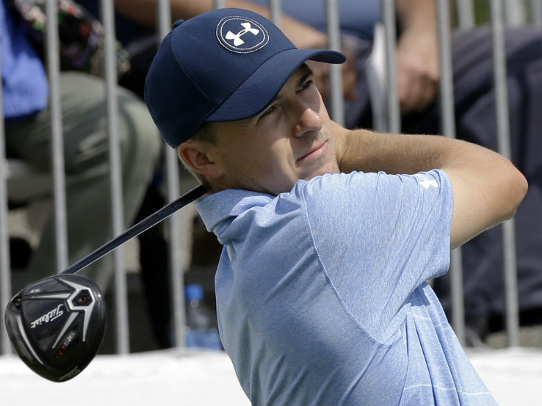 Spieth leading FedEx Cup by giving himself chances