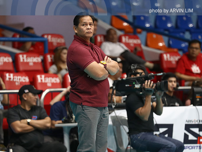 Acaylar steps down as Sta. Lucia coach
