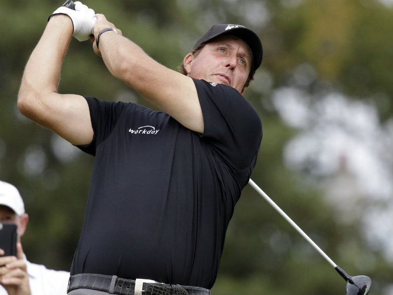 Mickelson begins 27th PGA Tour season at Safeway Open